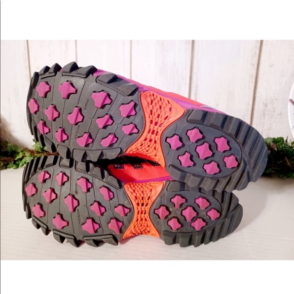 Adidas Women’s trail running shoes - Picture 2 of 3